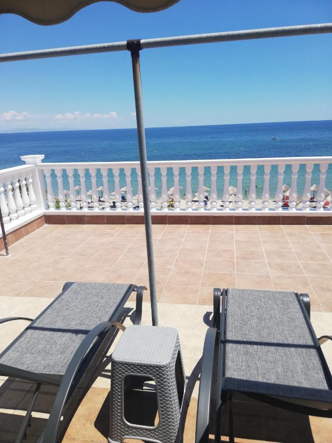 Sea Side Villa Economou Paralía Exterior foto